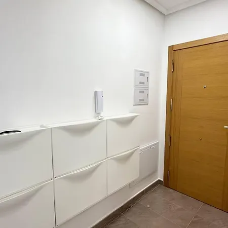 Comfy Del Cura 托雷维耶哈